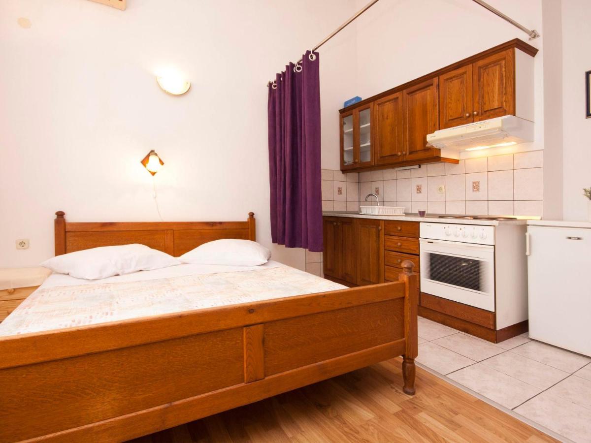 Apartments Skarpa 1601 罗戈兹尼察 外观 照片