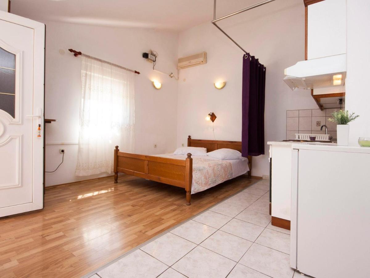 Apartments Skarpa 1601 罗戈兹尼察 外观 照片