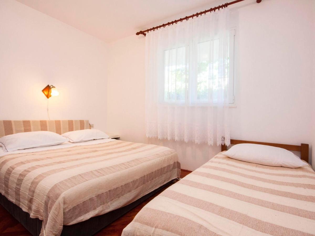 Apartments Skarpa 1601 罗戈兹尼察 外观 照片